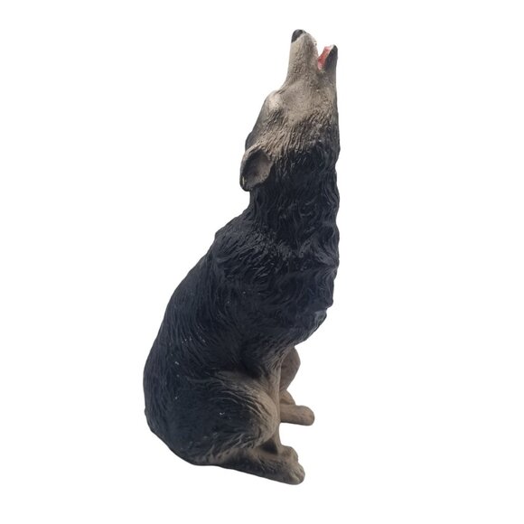 Vintage Howling Wolf Figurine Universal Statuary Corp 1999 Coyote Dog Black Gray - Picture 1 of 12
